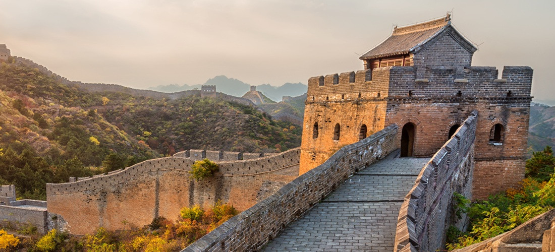 CHINA IMPERIAL ? MILENAR E FUTURISTA ? HONG KONG E MACAU GRP 2027  